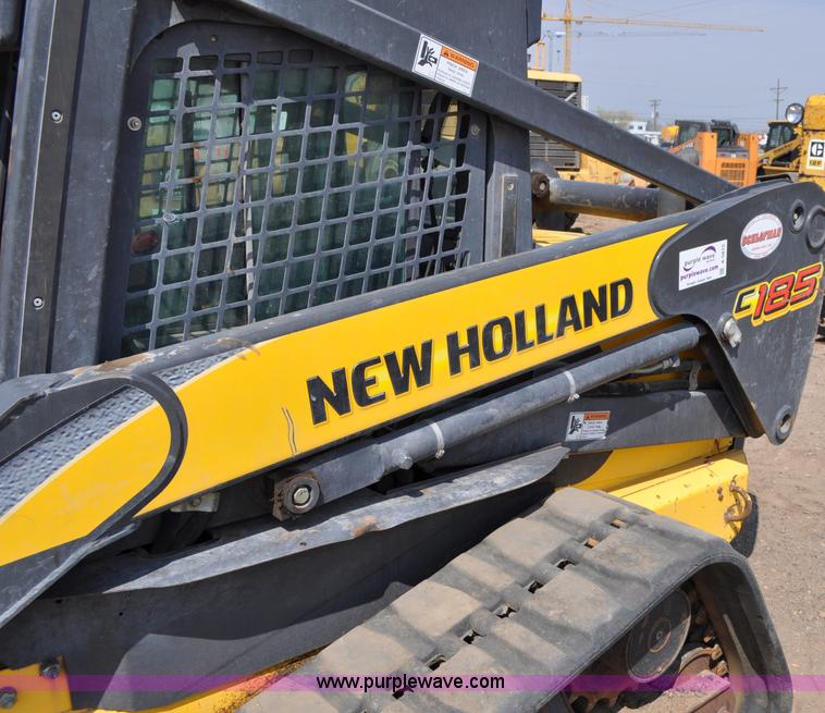 image for item A5875 2007 New Holland C185 skid steer