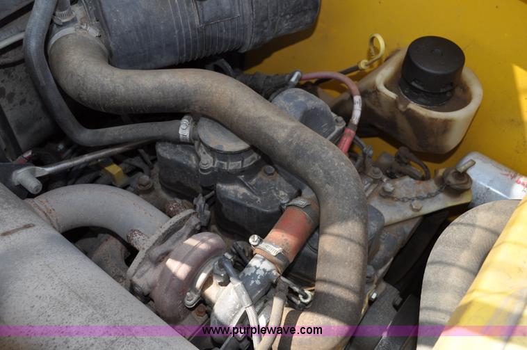 image for item A5875 2007 New Holland C185 skid steer