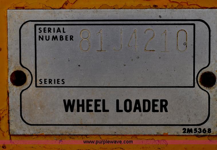 image for item A5876 1971 Caterpillar 950 wheel loader