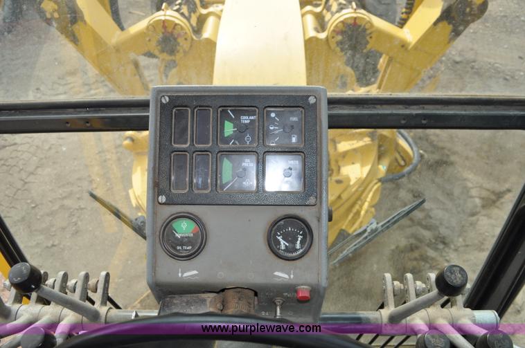 image for item A5877 2002 Galion 850C motor grader