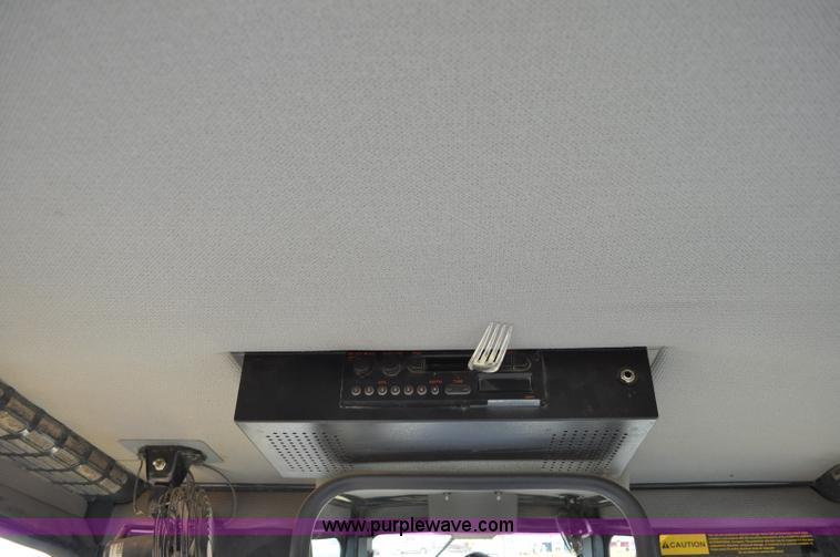 image for item A5877 2002 Galion 850C motor grader