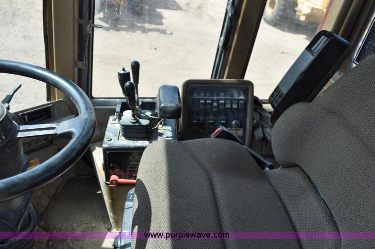 image for item A5878 1996 Caterpillar IT28F wheel loader