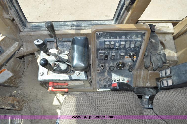 image for item A5878 1996 Caterpillar IT28F wheel loader