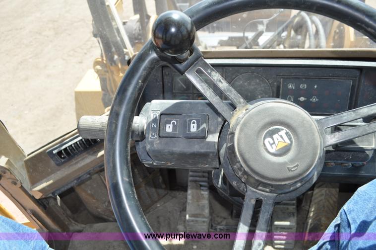 image for item A5878 1996 Caterpillar IT28F wheel loader