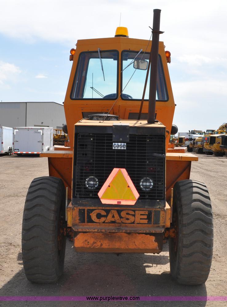 image for item A5879 1981 Case W14H wheel loader