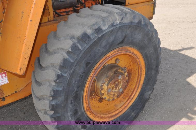 image for item A5879 1981 Case W14H wheel loader