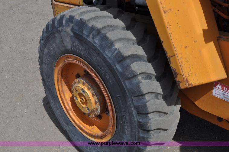 image for item A5879 1981 Case W14H wheel loader
