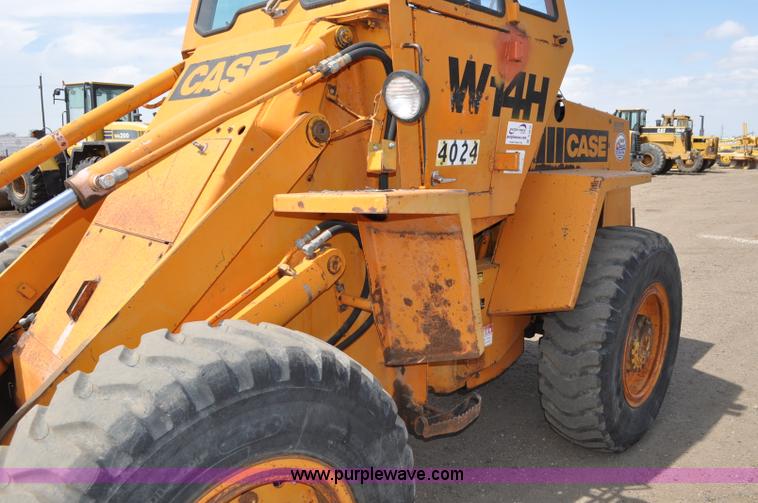 image for item A5879 1981 Case W14H wheel loader