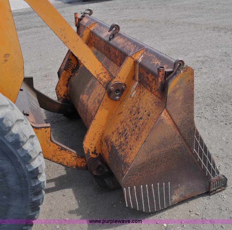 image for item A5879 1981 Case W14H wheel loader