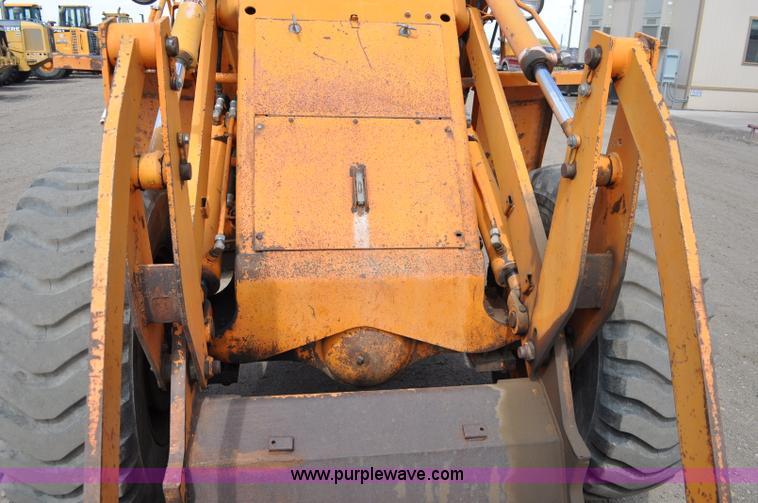 image for item A5879 1981 Case W14H wheel loader
