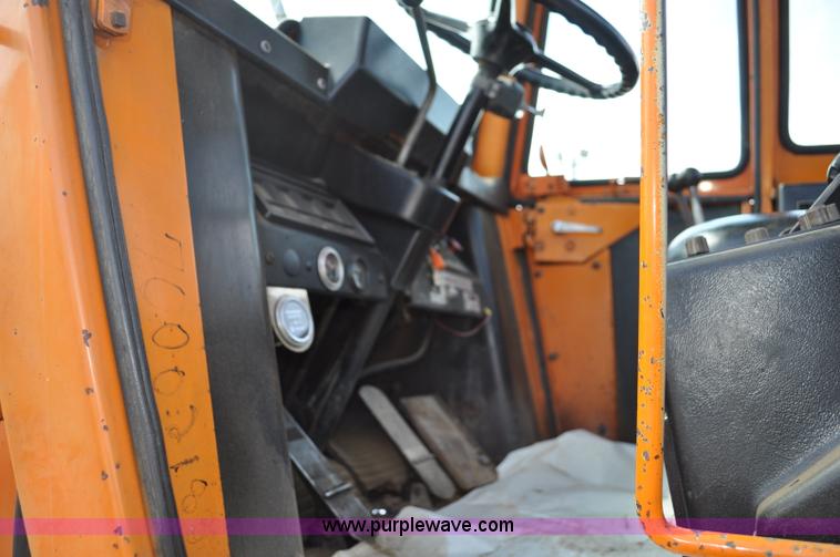 image for item A5879 1981 Case W14H wheel loader