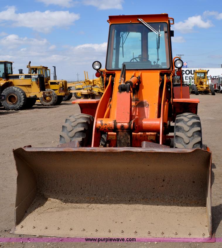 image for item A5880 1985 Dresser 510B wheel loader
