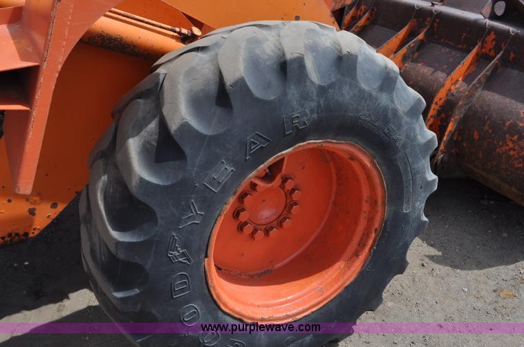 image for item A5880 1985 Dresser 510B wheel loader