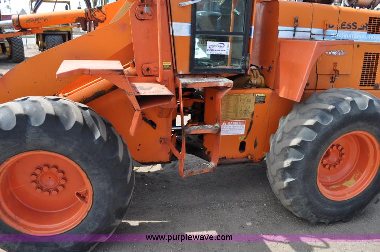 image for item A5880 1985 Dresser 510B wheel loader