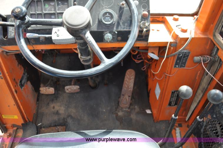 image for item A5880 1985 Dresser 510B wheel loader