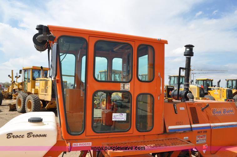 image for item A5881 2007 Broce RCT350 broom