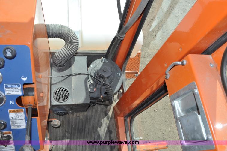 image for item A5881 2007 Broce RCT350 broom