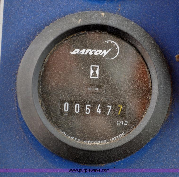 image for item A5881 2007 Broce RCT350 broom