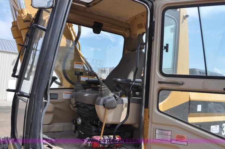 image for item A5882 1999 Caterpillar 315BL excavator