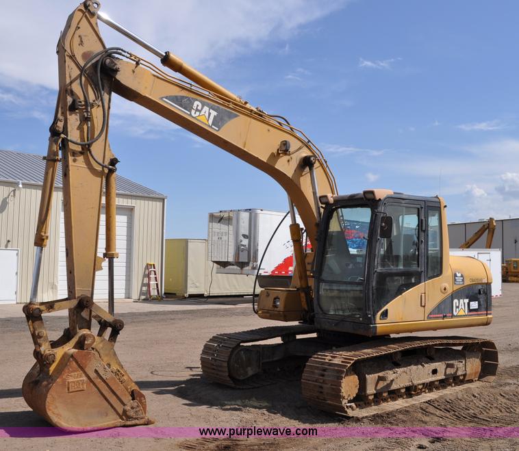 image for item A5883 2001 Caterpillar 312CL excavator