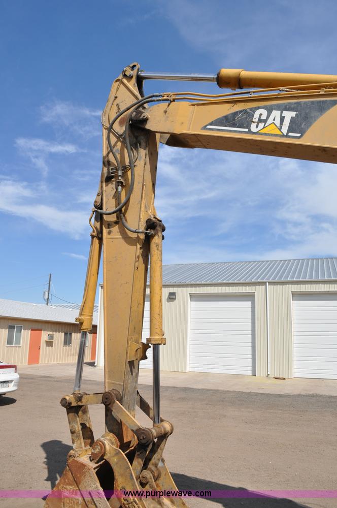 image for item A5883 2001 Caterpillar 312CL excavator