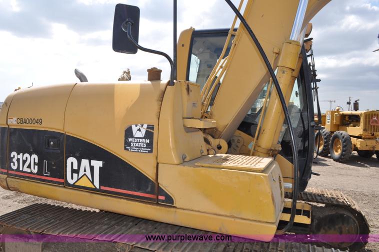 image for item A5883 2001 Caterpillar 312CL excavator