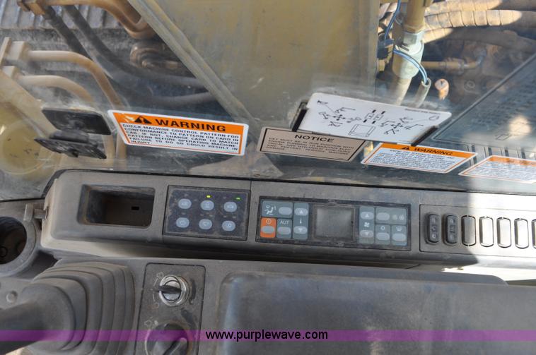 image for item A5883 2001 Caterpillar 312CL excavator