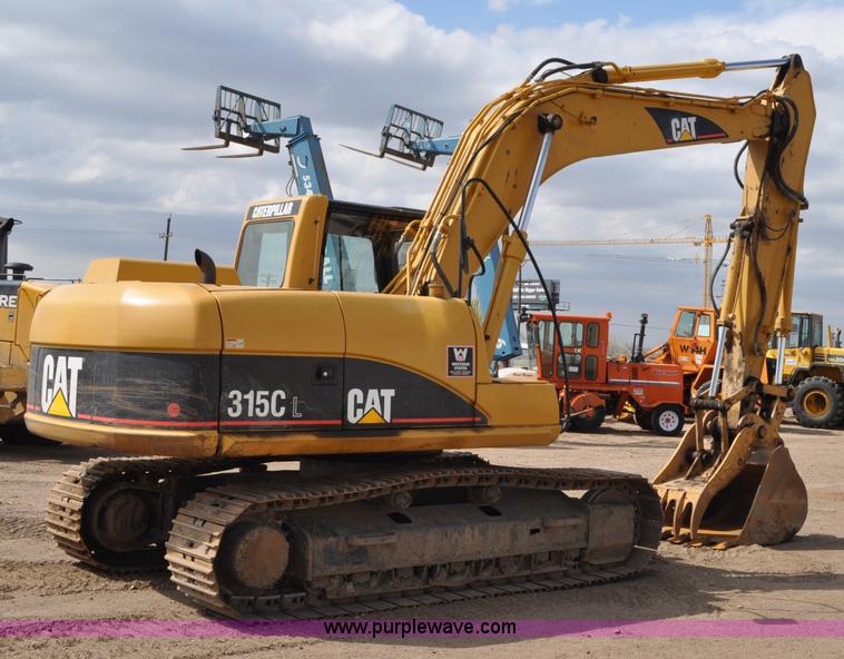 image for item A5884 2005 Caterpillar 315CL excavator