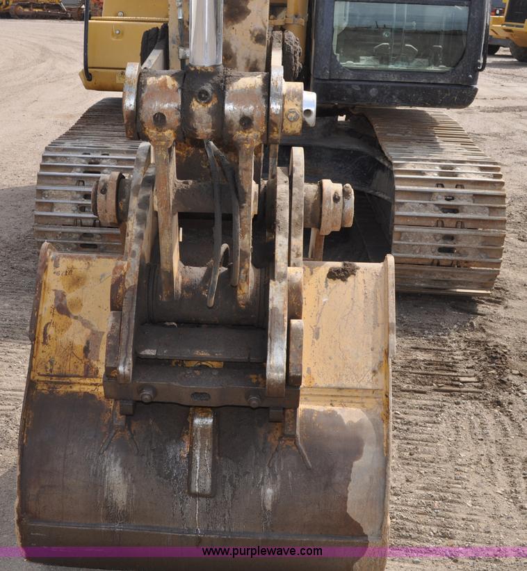 image for item A5884 2005 Caterpillar 315CL excavator