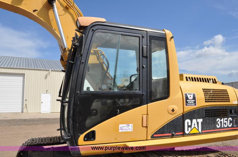 image for item A5884 2005 Caterpillar 315CL excavator