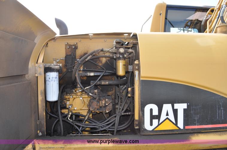 image for item A5884 2005 Caterpillar 315CL excavator