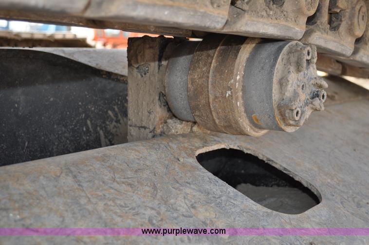 image for item A5884 2005 Caterpillar 315CL excavator