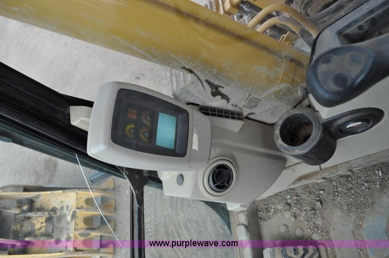 image for item A5884 2005 Caterpillar 315CL excavator