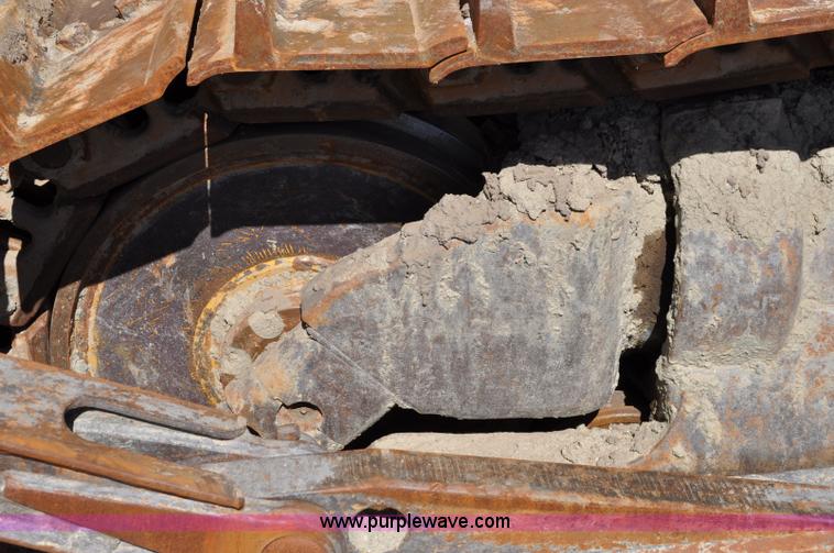image for item A5885 1999 Caterpillar D7R XR dozer