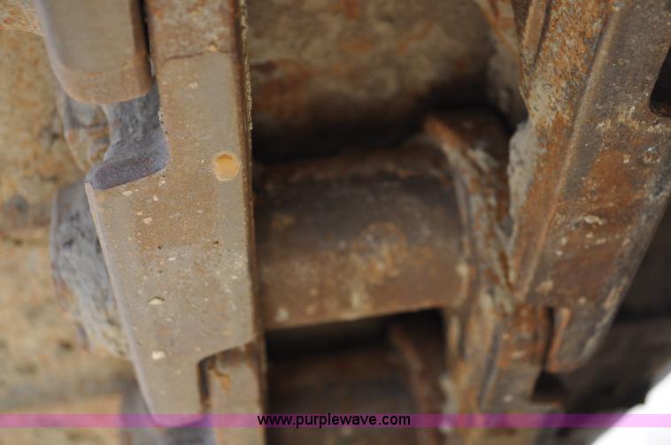 image for item A5885 1999 Caterpillar D7R XR dozer