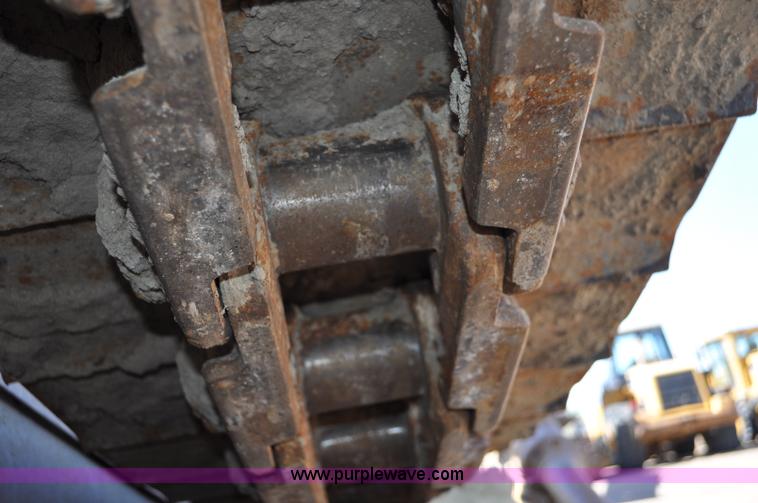 image for item A5885 1999 Caterpillar D7R XR dozer