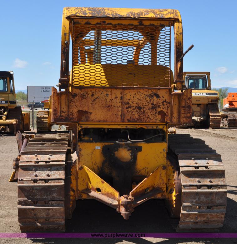 image for item A5886 1964 Caterpillar D7E dozer