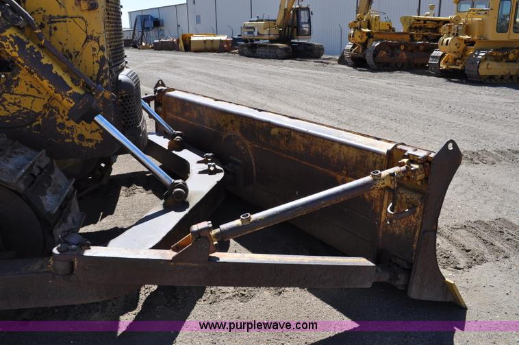 image for item A5886 1964 Caterpillar D7E dozer