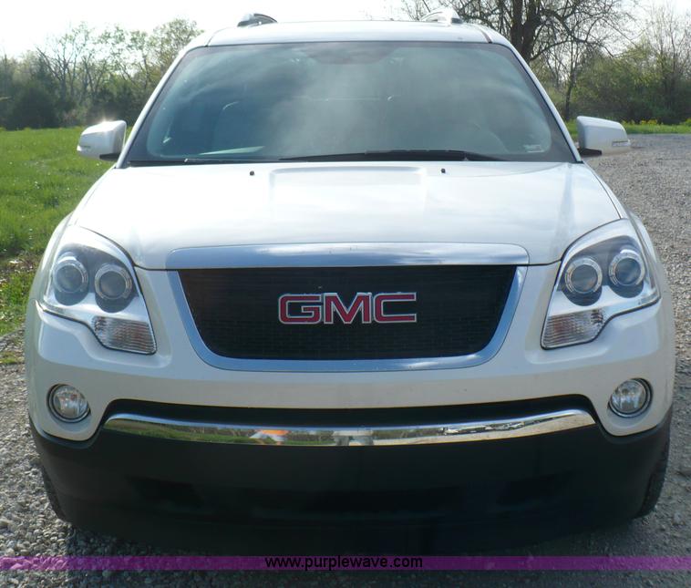 image for item B6324 2008 GMC Acadia SLT SUV