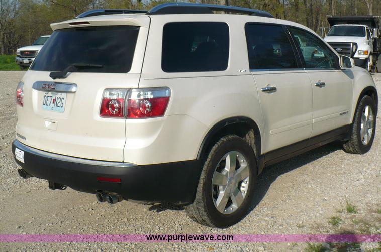 image for item B6324 2008 GMC Acadia SLT SUV