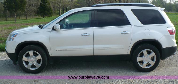 image for item B6324 2008 GMC Acadia SLT SUV