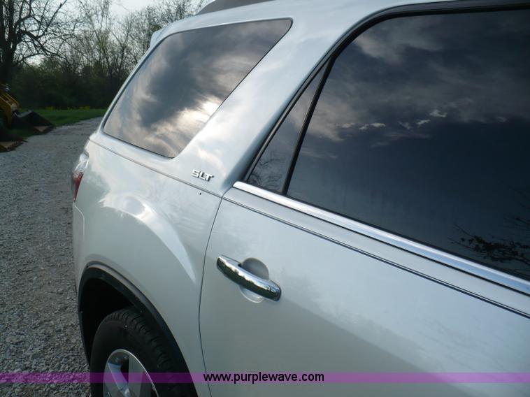 image for item B6324 2008 GMC Acadia SLT SUV