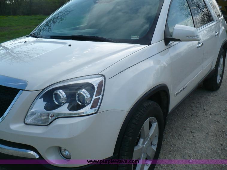 image for item B6324 2008 GMC Acadia SLT SUV