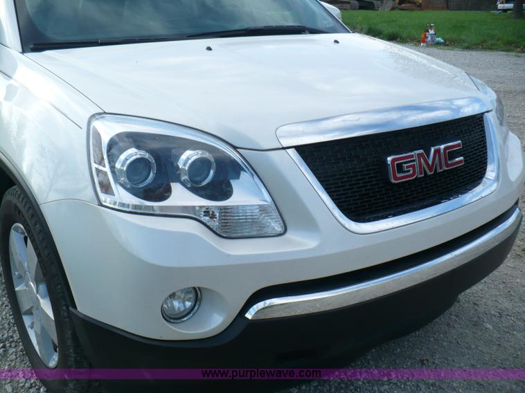 image for item B6324 2008 GMC Acadia SLT SUV