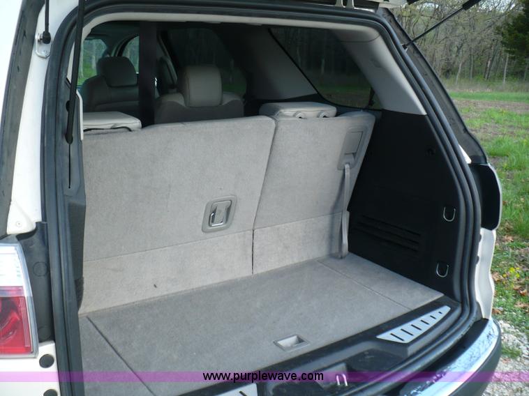 image for item B6324 2008 GMC Acadia SLT SUV