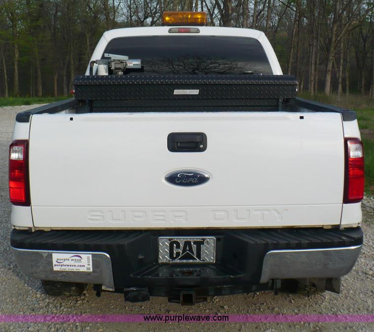 image for item B6325 2008 Ford F250 XLT Super Duty SuperCab pickup truck