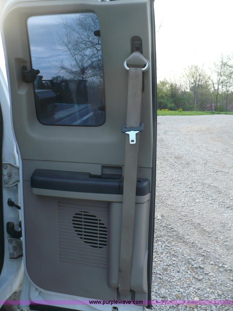 image for item B6325 2008 Ford F250 XLT Super Duty SuperCab pickup truck
