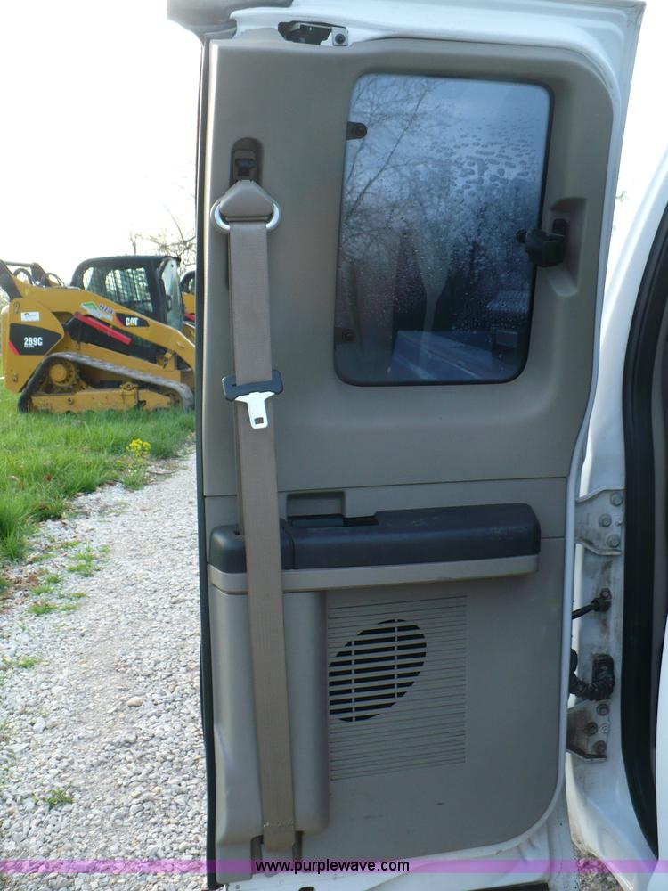 image for item B6325 2008 Ford F250 XLT Super Duty SuperCab pickup truck