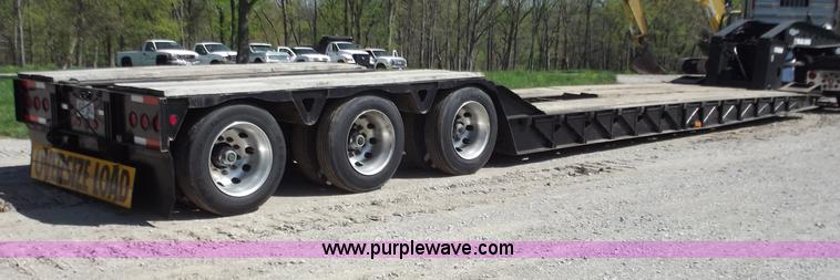 image for item B6327 1999 Trail King 50 ton lowboy trailer
