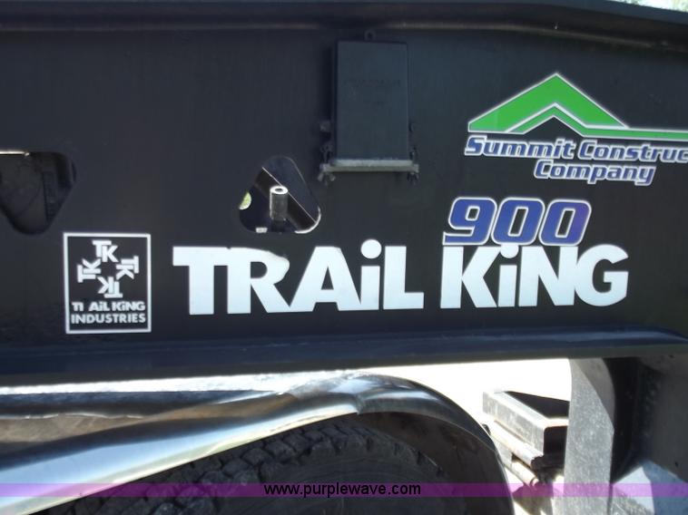 image for item B6327 1999 Trail King 50 ton lowboy trailer